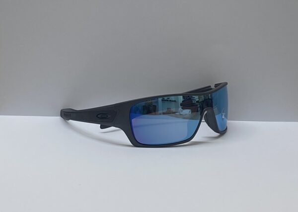 Centroptical Ophthalmic Opticians - oakley 20
