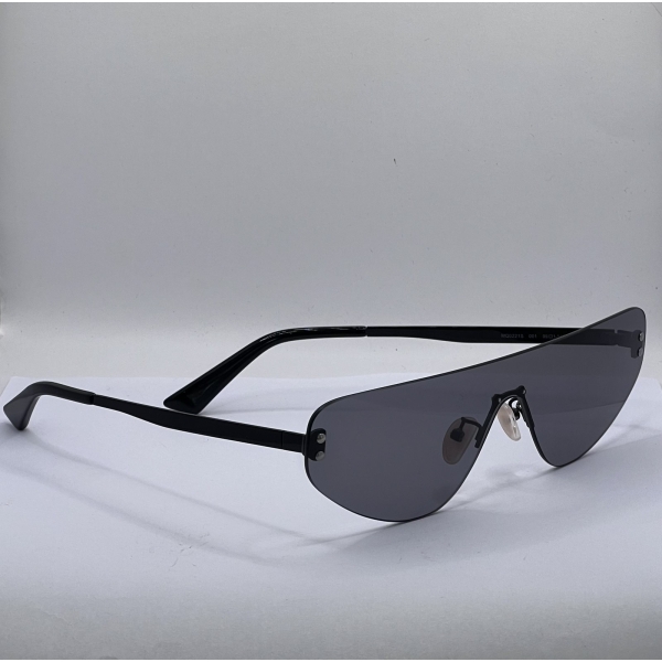 MCQUEEN MQ0221S 001 99 1-145 - Image 3