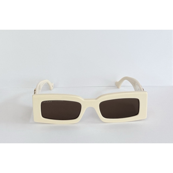 GUCCI GG1425S 004 53-21-145 M